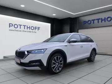 SKODA Octavia Combi 2.0 TDI DSG 4x4 SCOUT AHK NAVI HuD