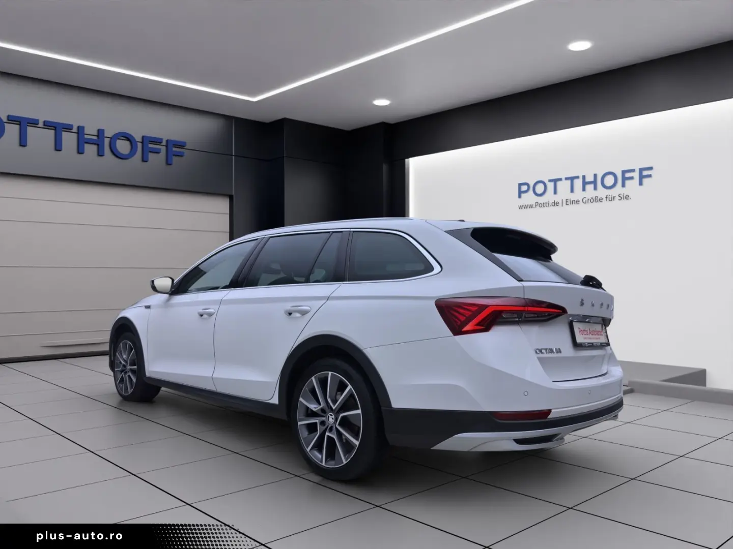 SKODA Octavia Combi 2.0 TDI DSG 4x4 SCOUT AHK NAVI HuD