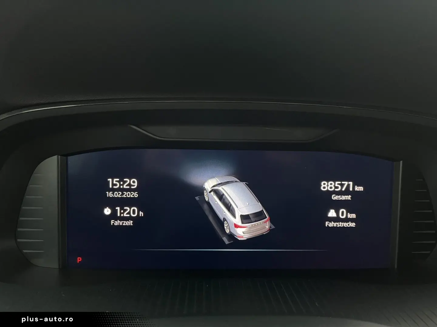 SKODA Octavia Combi 2 0 TDI Scout DSG 4x4 AHK NAVI LED