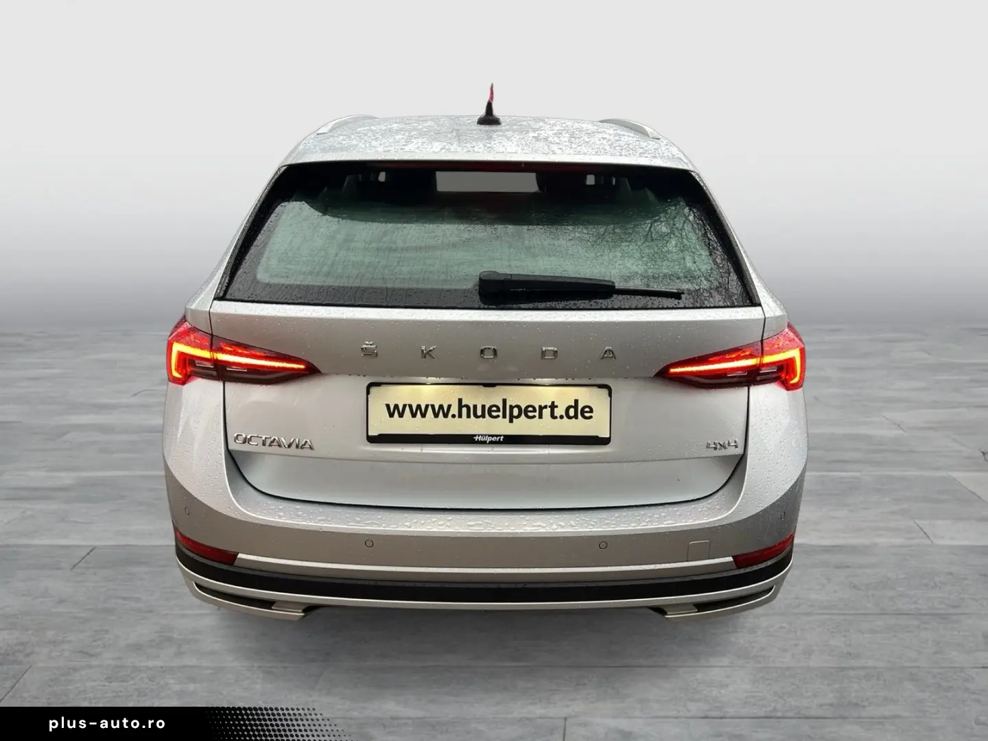 SKODA Octavia Combi 2.0 SCOUT 4X4 LM18 MATRIX CARPLAY