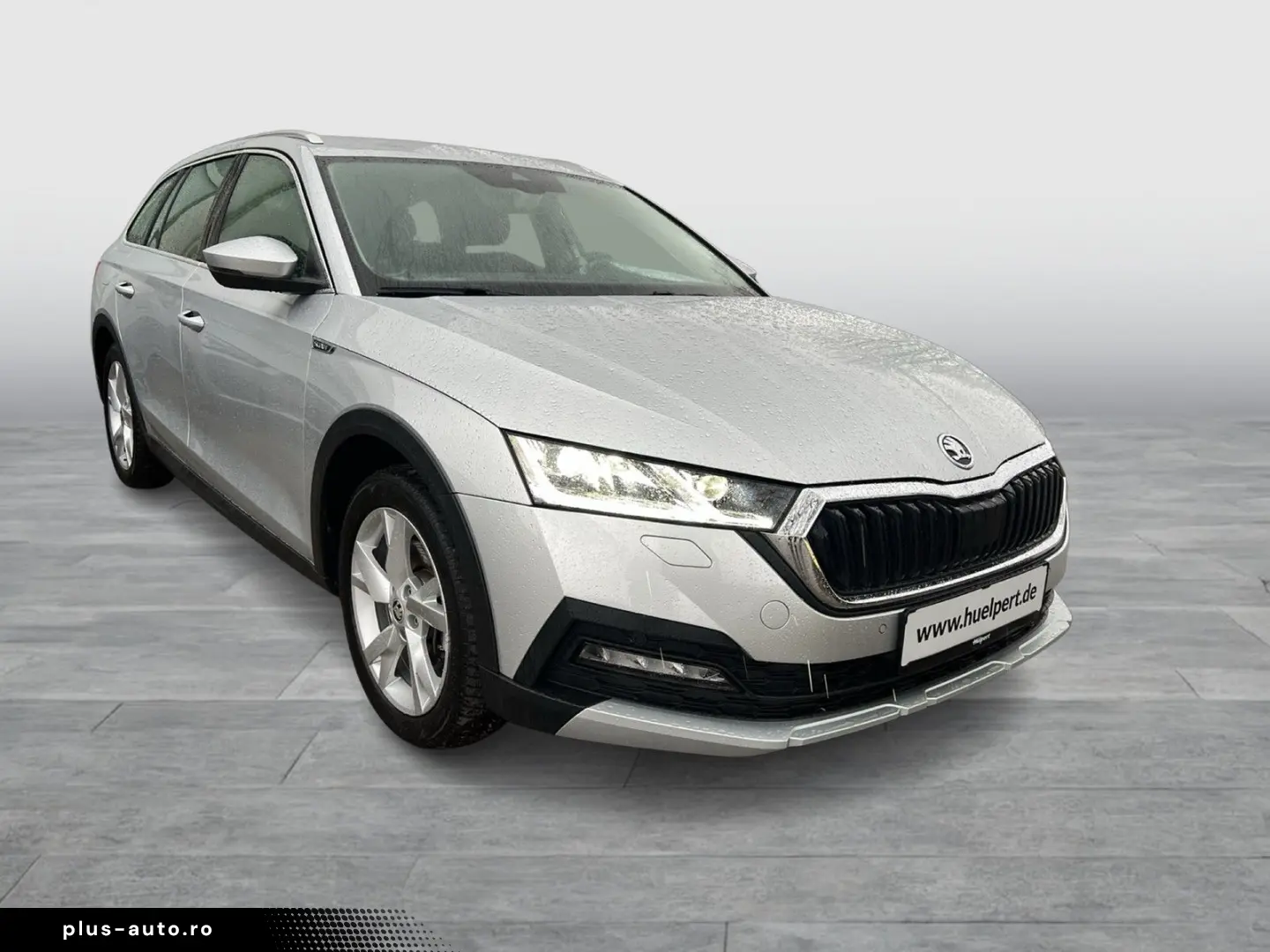 SKODA Octavia Combi 2.0 SCOUT 4X4 LM18 MATRIX CARPLAY