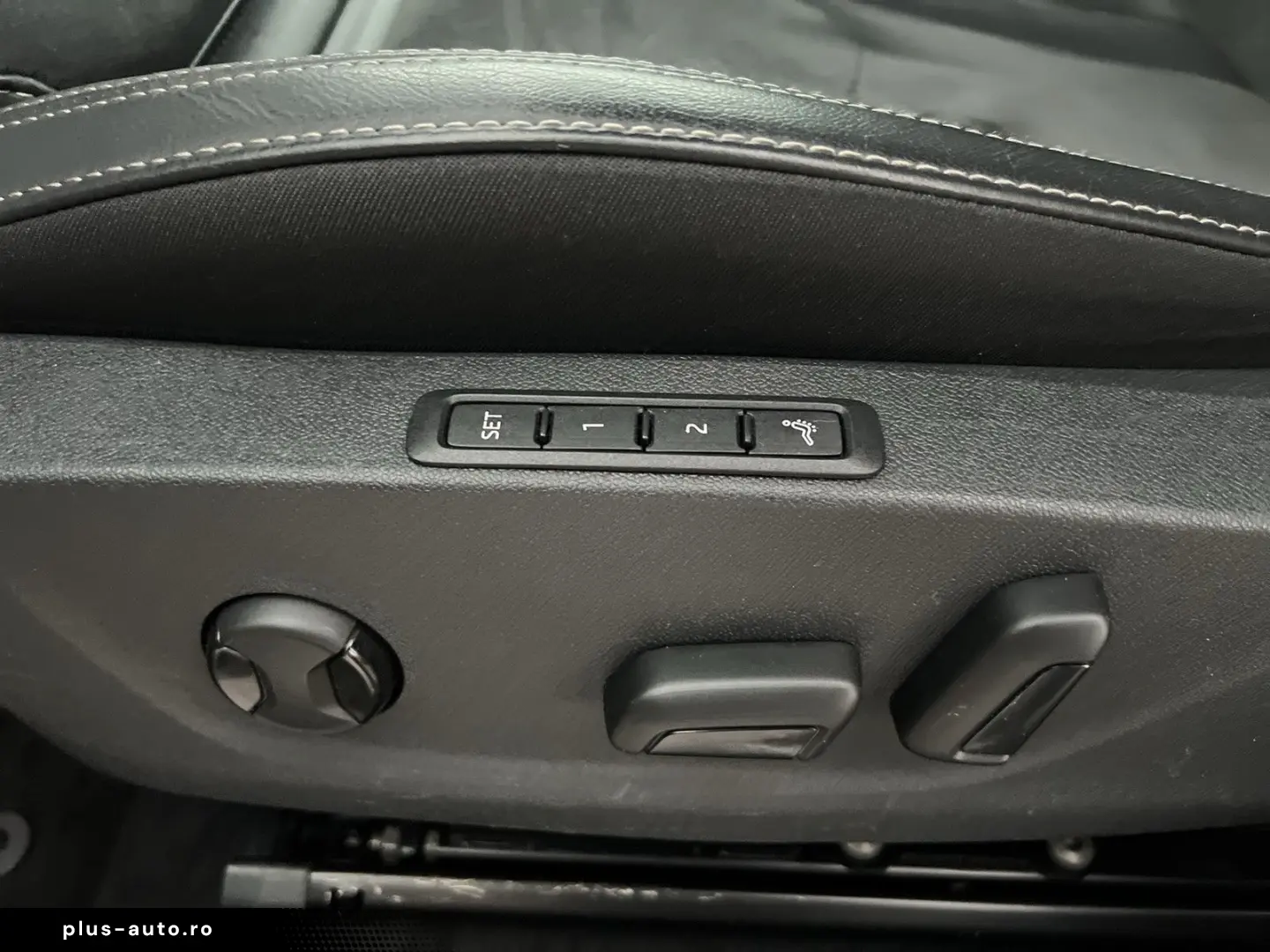 SKODA Octavia Combi 2.0 SCOUT 4X4 LM18 MATRIX CARPLAY