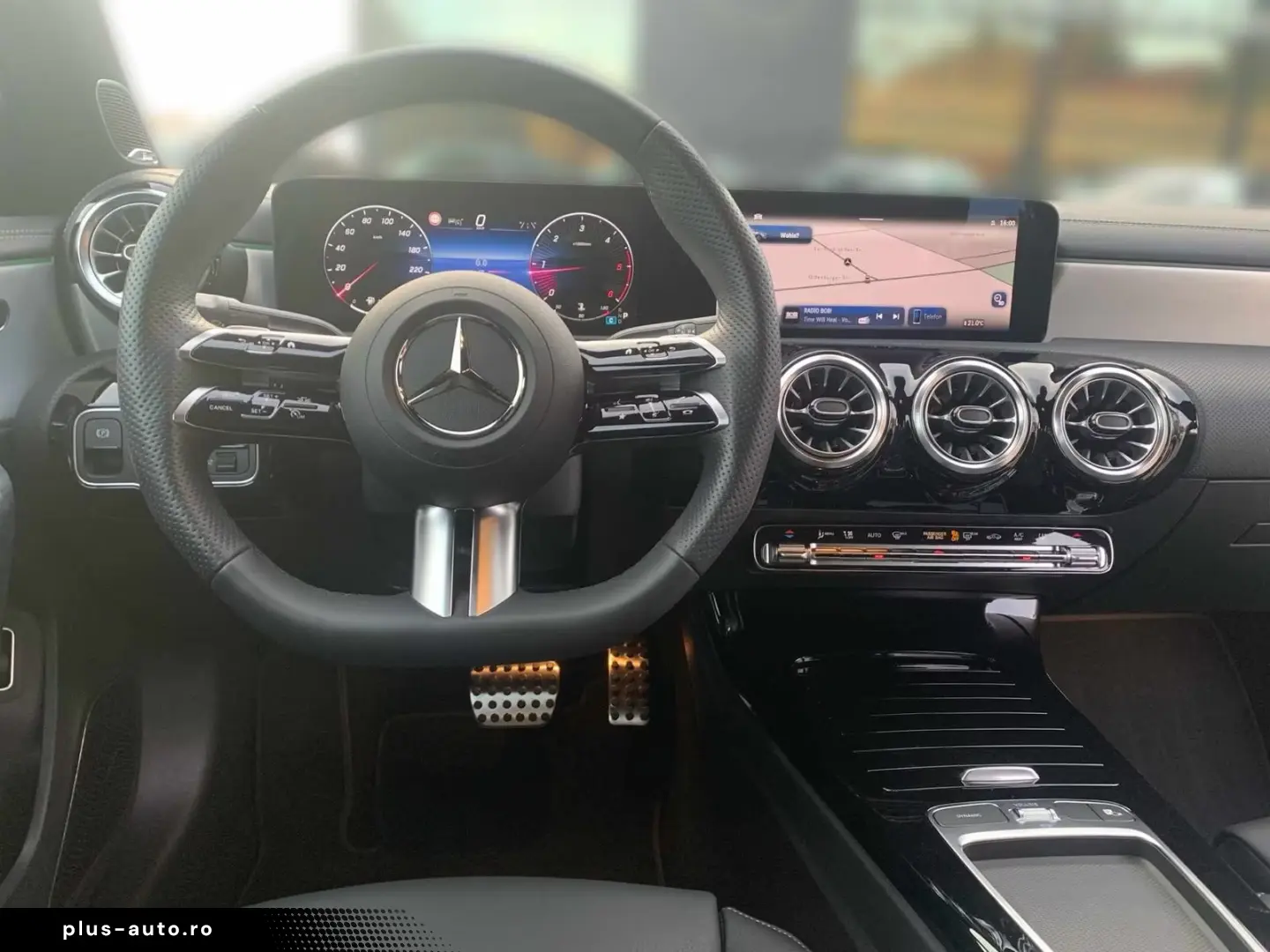 Mercedes-Benz A 220 d Limo AMGPREMIUMPLUS PanoBurmHUD360