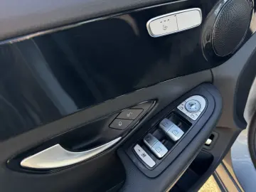MERCEDES-BENZ C200d    AUTOMAT