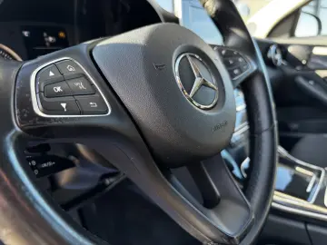 MERCEDES-BENZ C200d    AUTOMAT