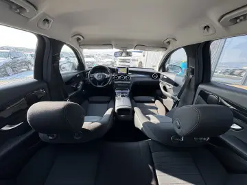 MERCEDES-BENZ C200d    AUTOMAT