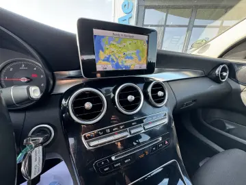 MERCEDES-BENZ C200d    AUTOMAT
