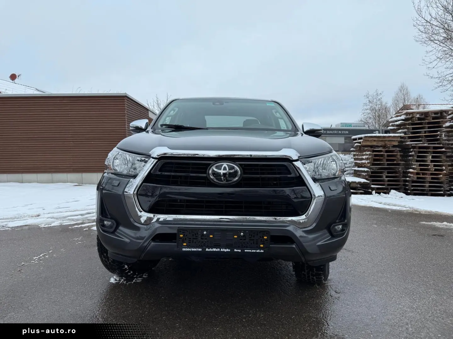 TOYOTA Hilux Double Cab Comfort 4x4