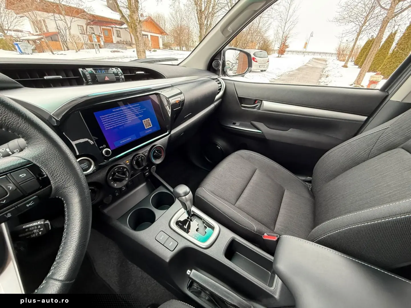 TOYOTA Hilux Double Cab Comfort 4x4