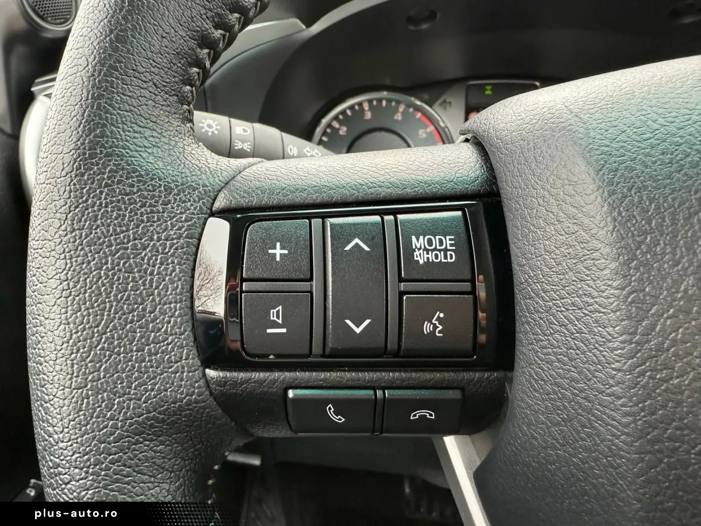TOYOTA Hilux Double Cab Comfort 4x4