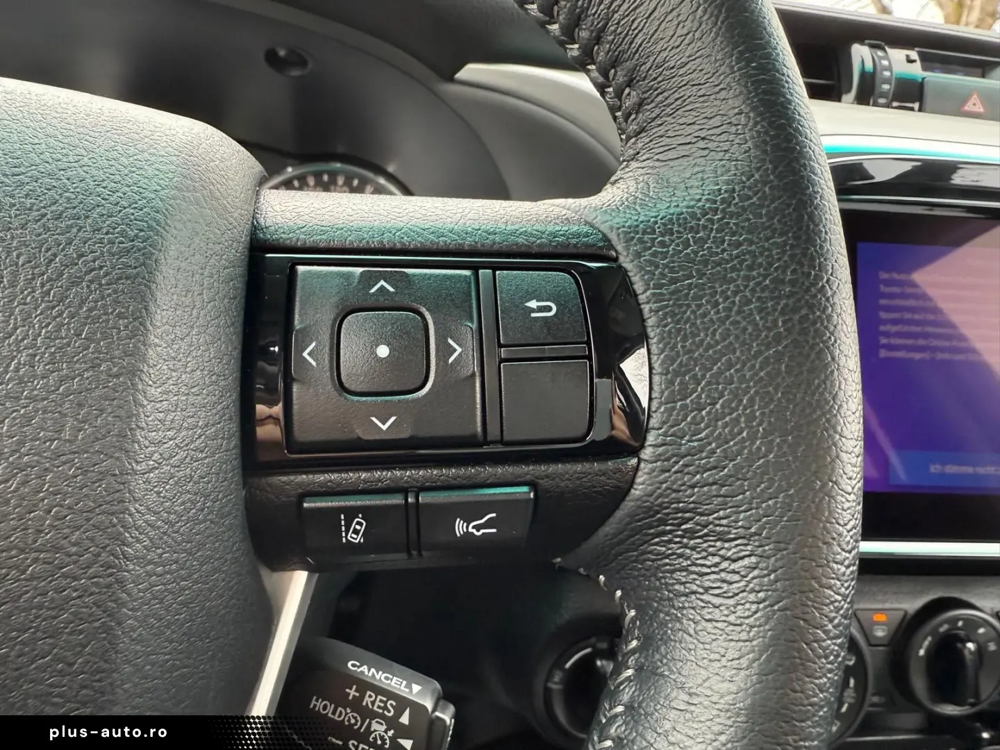 TOYOTA Hilux Double Cab Comfort 4x4