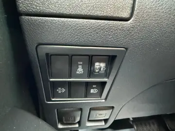 TOYOTA Hilux Double Cab Comfort 4x4