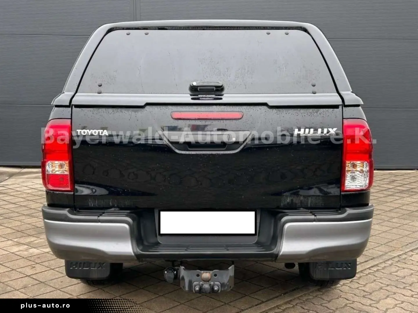 TOYOTA Hilux Double Cab Country 4x4