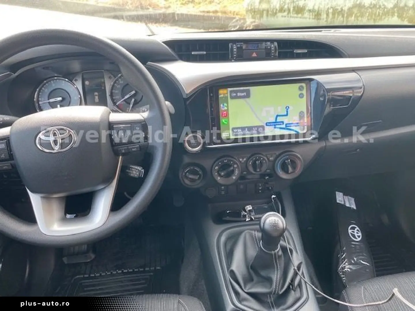 TOYOTA Hilux Double Cab Country 4x4