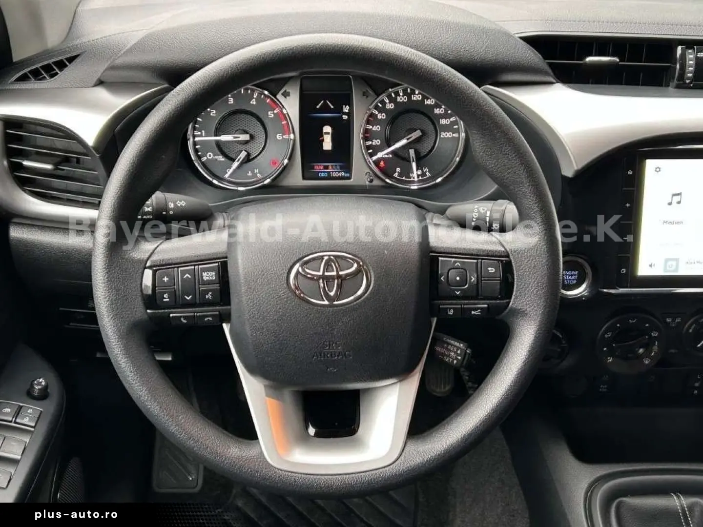 TOYOTA Hilux Double Cab Country 4x4