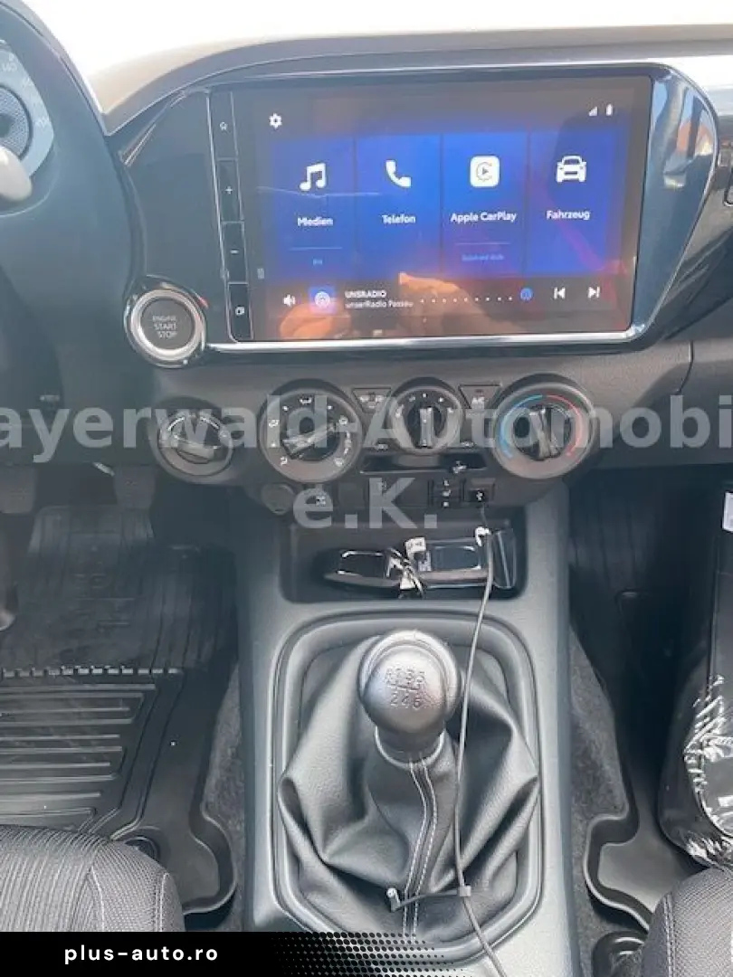 TOYOTA Hilux Double Cab Country 4x4