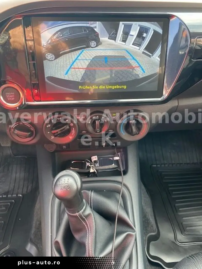 TOYOTA Hilux Double Cab Country 4x4