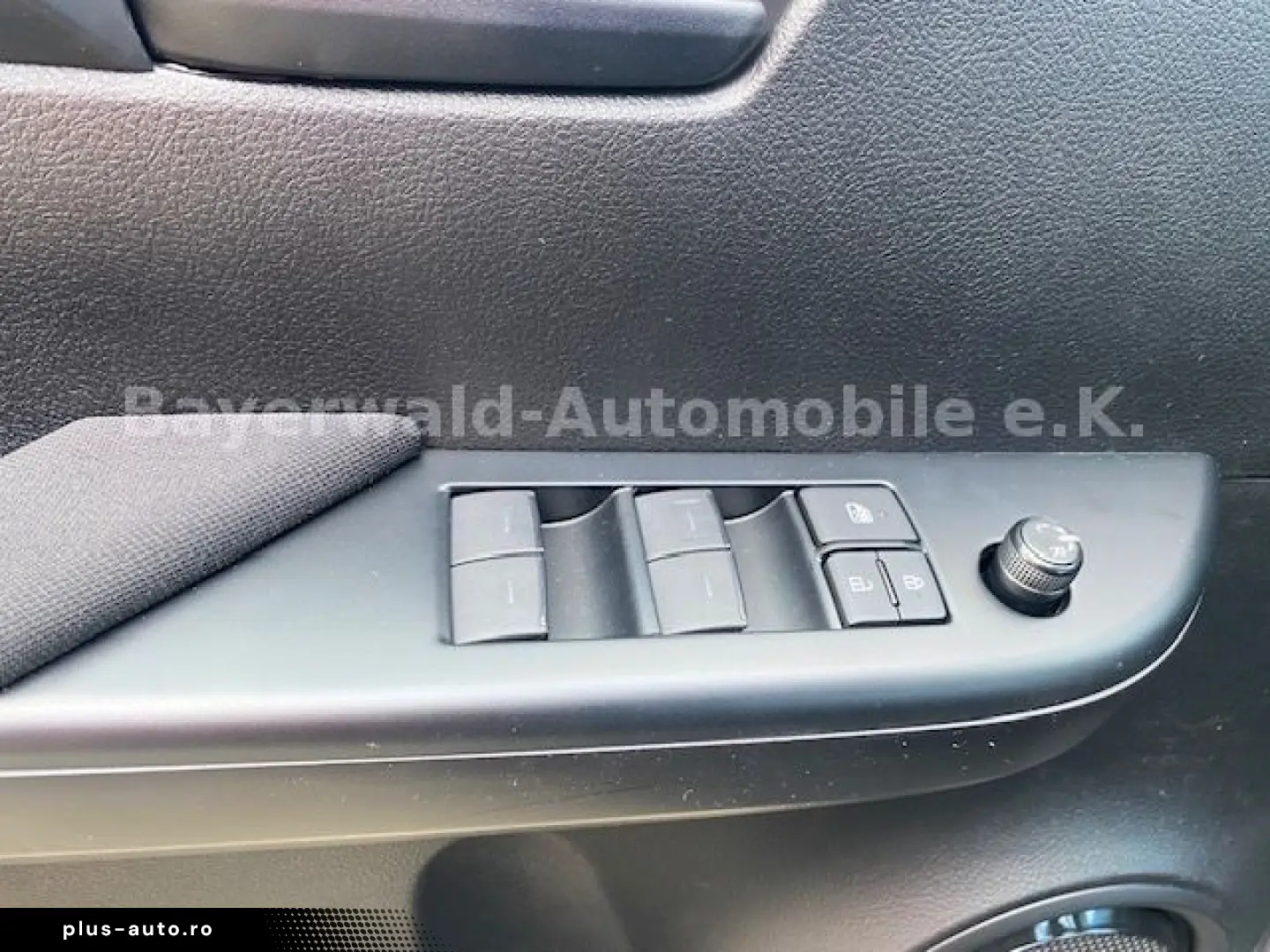 TOYOTA Hilux Double Cab Country 4x4