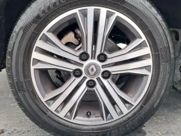 RENAULT MEGANE 1.3 TCe 140CP equilibre