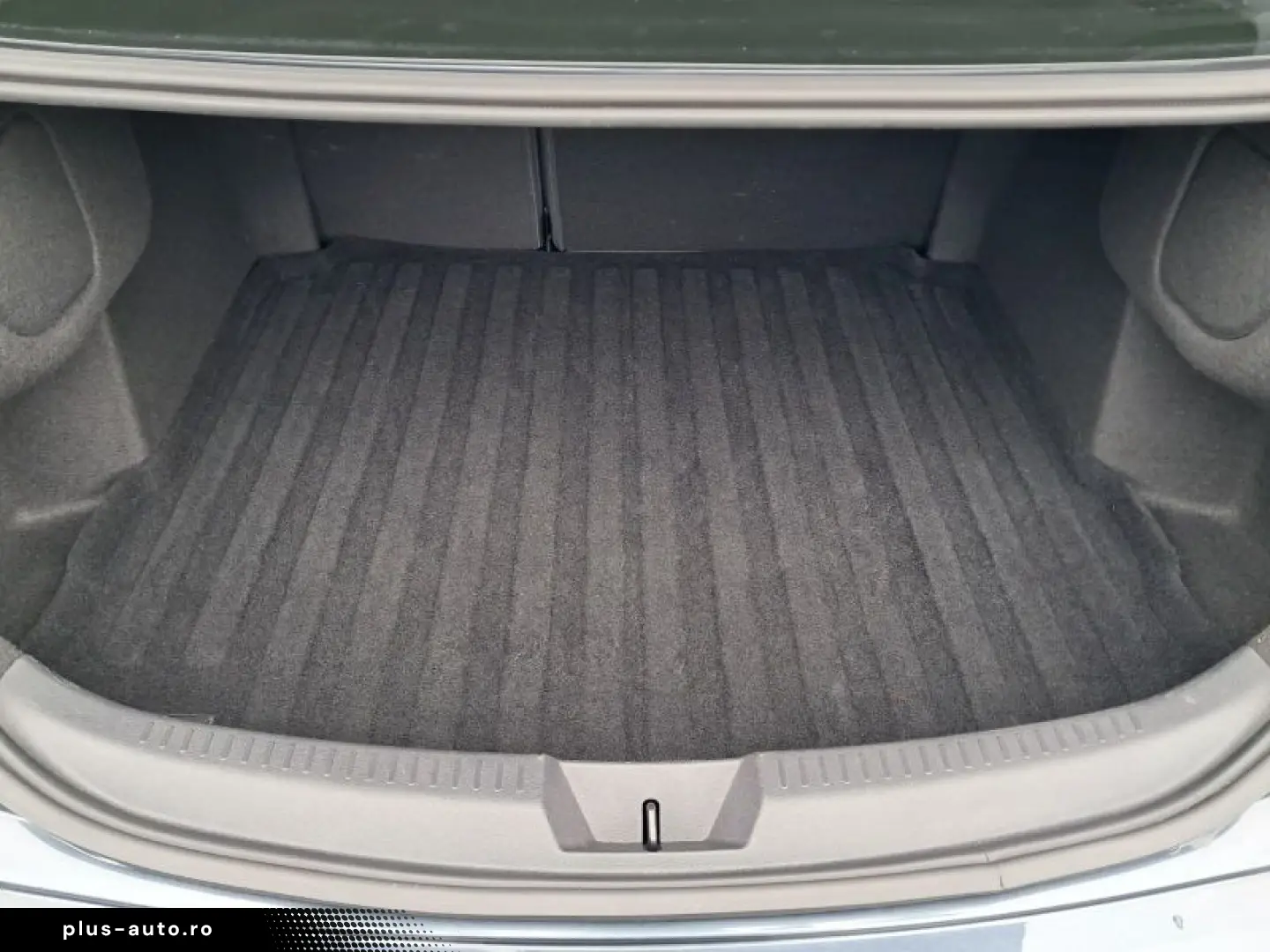 RENAULT MEGANE 1.3 TCe 140CP equilibre