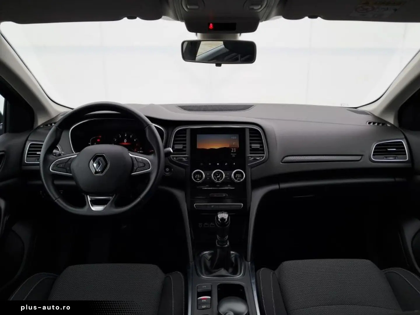 RENAULT MEGANE 1.3 TCe 140CP equilibre