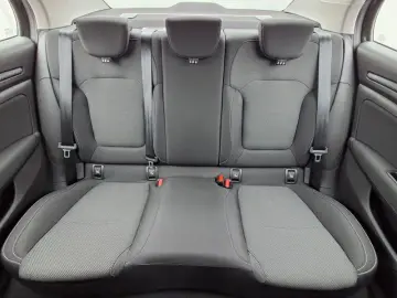 RENAULT MEGANE 1.3 TCe 140CP equilibre