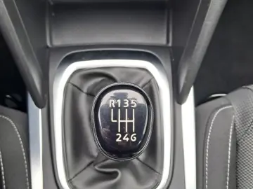 RENAULT MEGANE 1.3 TCe 140CP equilibre