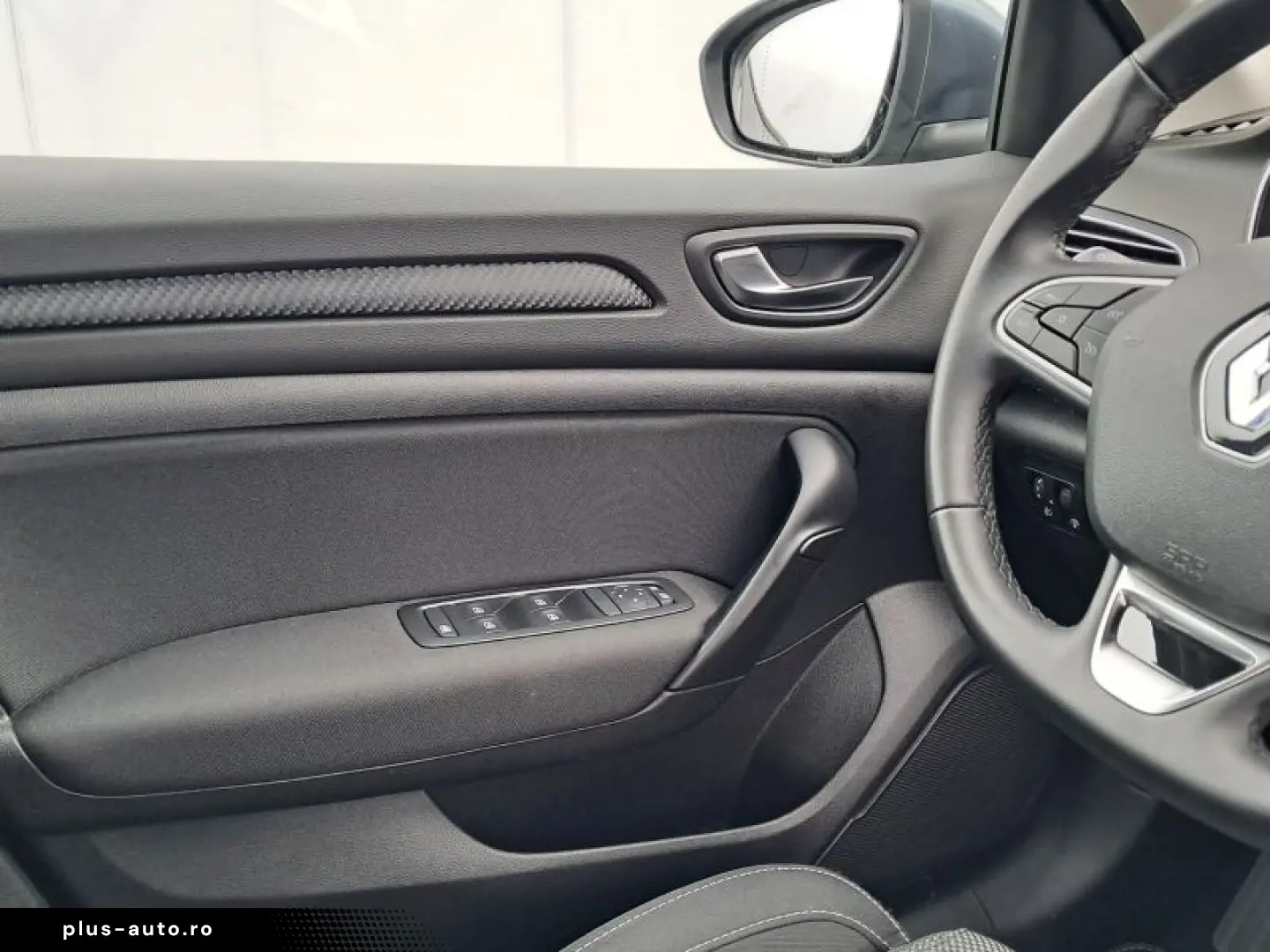 RENAULT MEGANE 1.3 TCe 140CP equilibre