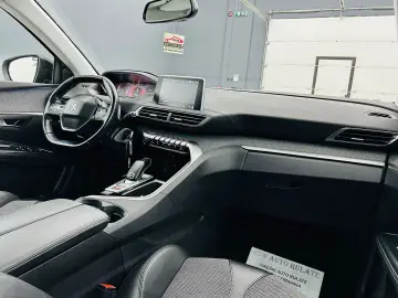 PEUGEOT 5008 2019 1.5D E6 7Locuri Garantie 12 Luni Rate Avan