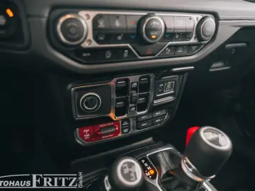 Jeep Gladiator Rubicon X