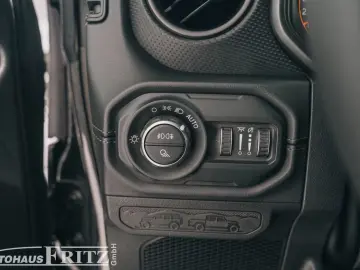 Jeep Gladiator Rubicon X