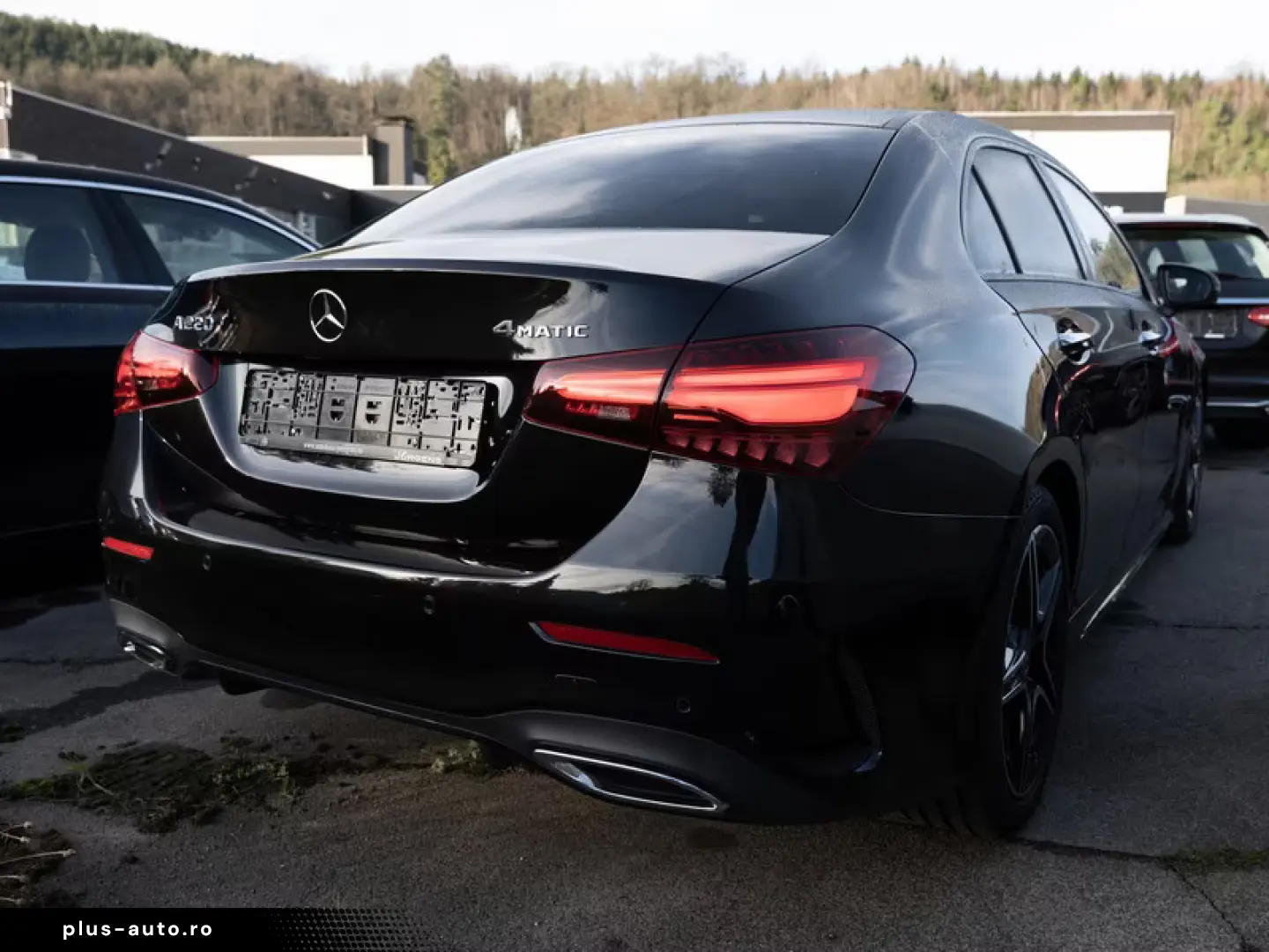 Mercedes-Benz A 220 4M Limo AMG-Sport MLB Pano AHK HUD night