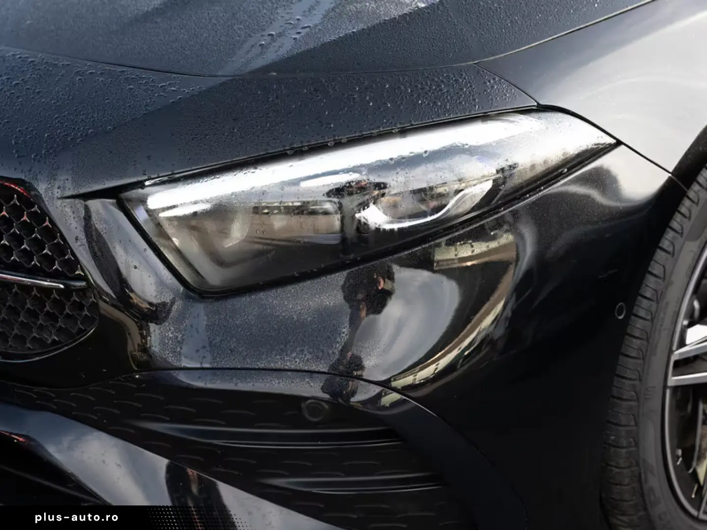 Mercedes-Benz A 220 4M Limo AMG-Sport MLB Pano AHK HUD night