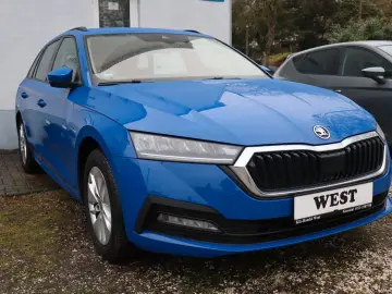 SKODA Octavia Combi 4x4 DSG Navi LED Kamera