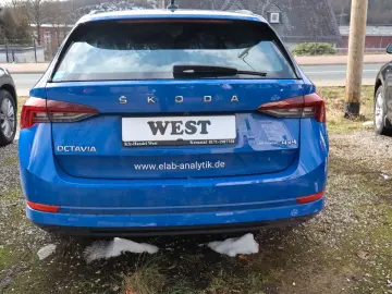 SKODA Octavia Combi 4x4 DSG Navi LED Kamera