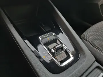 SKODA Octavia Combi 2 0TDI 4x4 Ambition DSG  LED ACC P