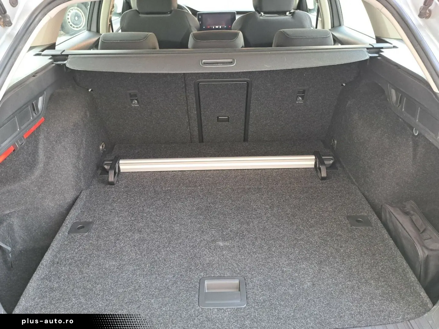 SKODA Octavia Combi 2 0TDI 4x4 Ambition DSG  LED ACC P