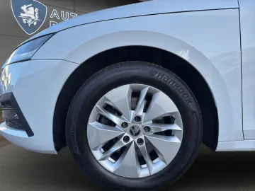 SKODA Octavia C. 2.0 TDI DSG 4x4 Ambition AHK APP NAVI