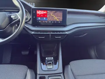 SKODA Octavia C. 2.0 TDI DSG 4x4 Ambition AHK APP NAVI