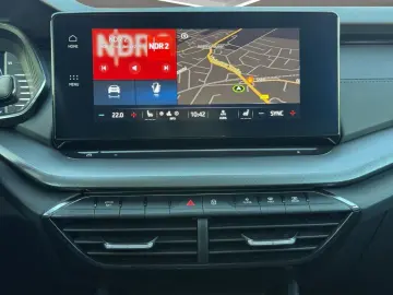 SKODA Octavia C. 2.0 TDI DSG 4x4 Ambition AHK APP NAVI