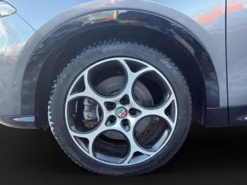 ALFA ROMEO Tonale 1.5 Ti ACC LED Navi SHZ Winterp. 2xKlima