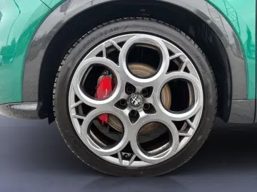 ALFA ROMEO Tonale Edizione Speciale Leder Memory Sitze Soun