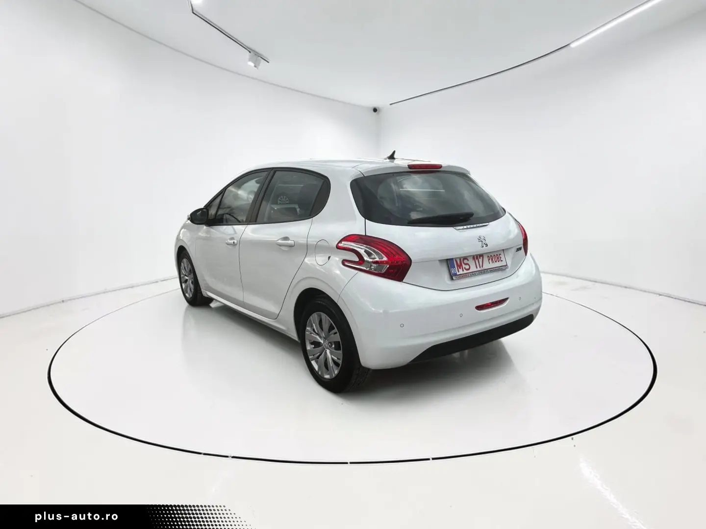Peugeot 208 — poza 2