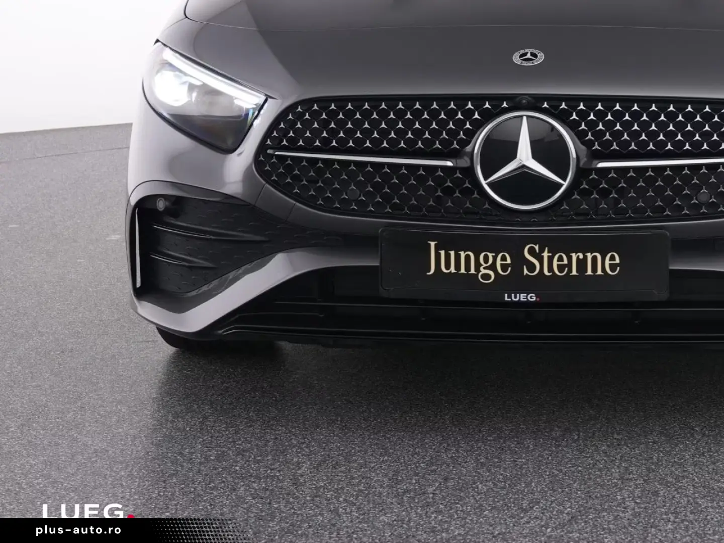 Mercedes-Benz A 220 d AMG MBUX MBeam Pano HUDMem Key 360  19