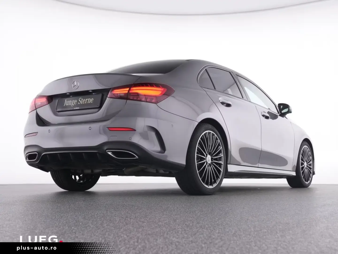 Mercedes-Benz A 220 d AMG MBUX MBeam Pano HUDMem Key 360  19