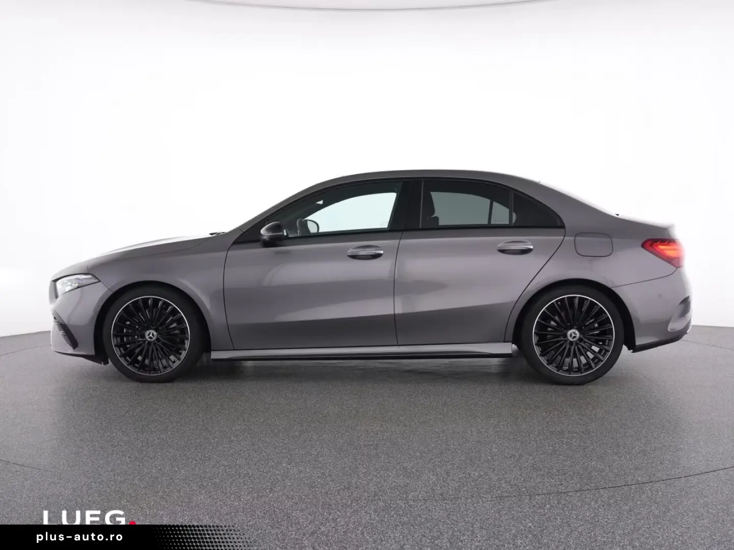 Mercedes-Benz A 220 d AMG MBUX MBeam Pano HUDMem Key 360  19