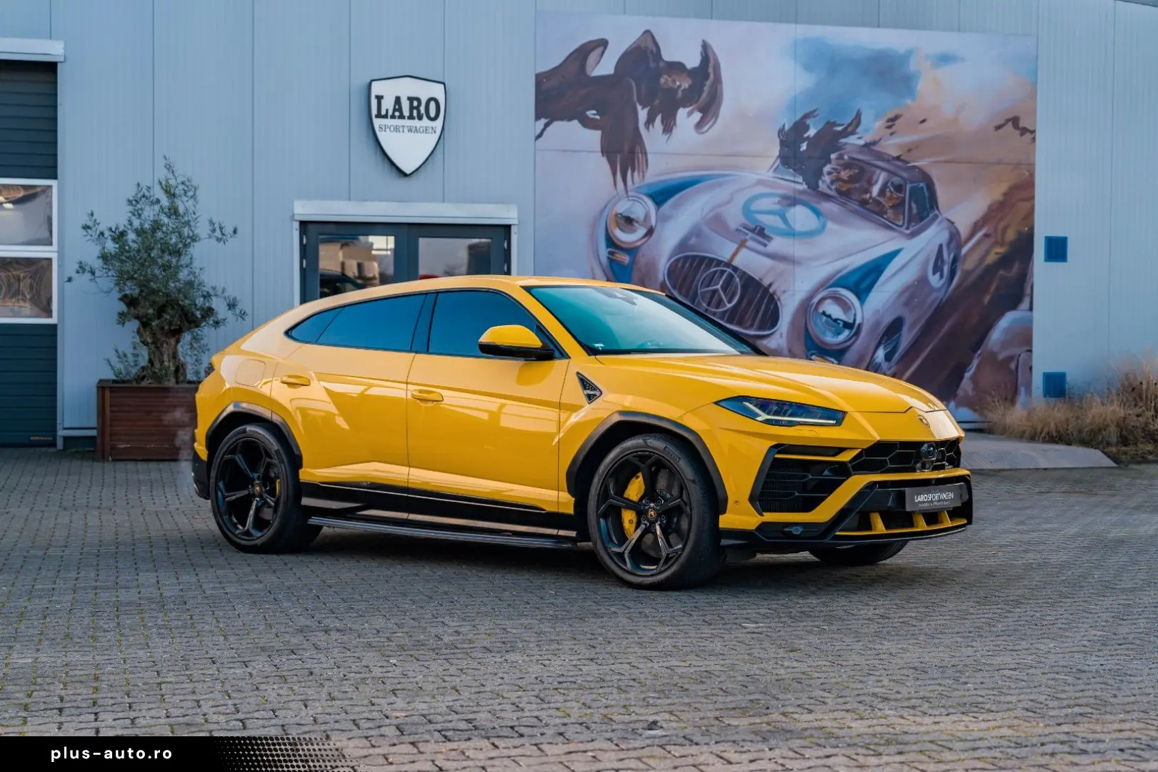 LAMBORGHINI B&O   Akrapovic