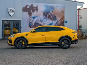 LAMBORGHINI B&O   Akrapovic