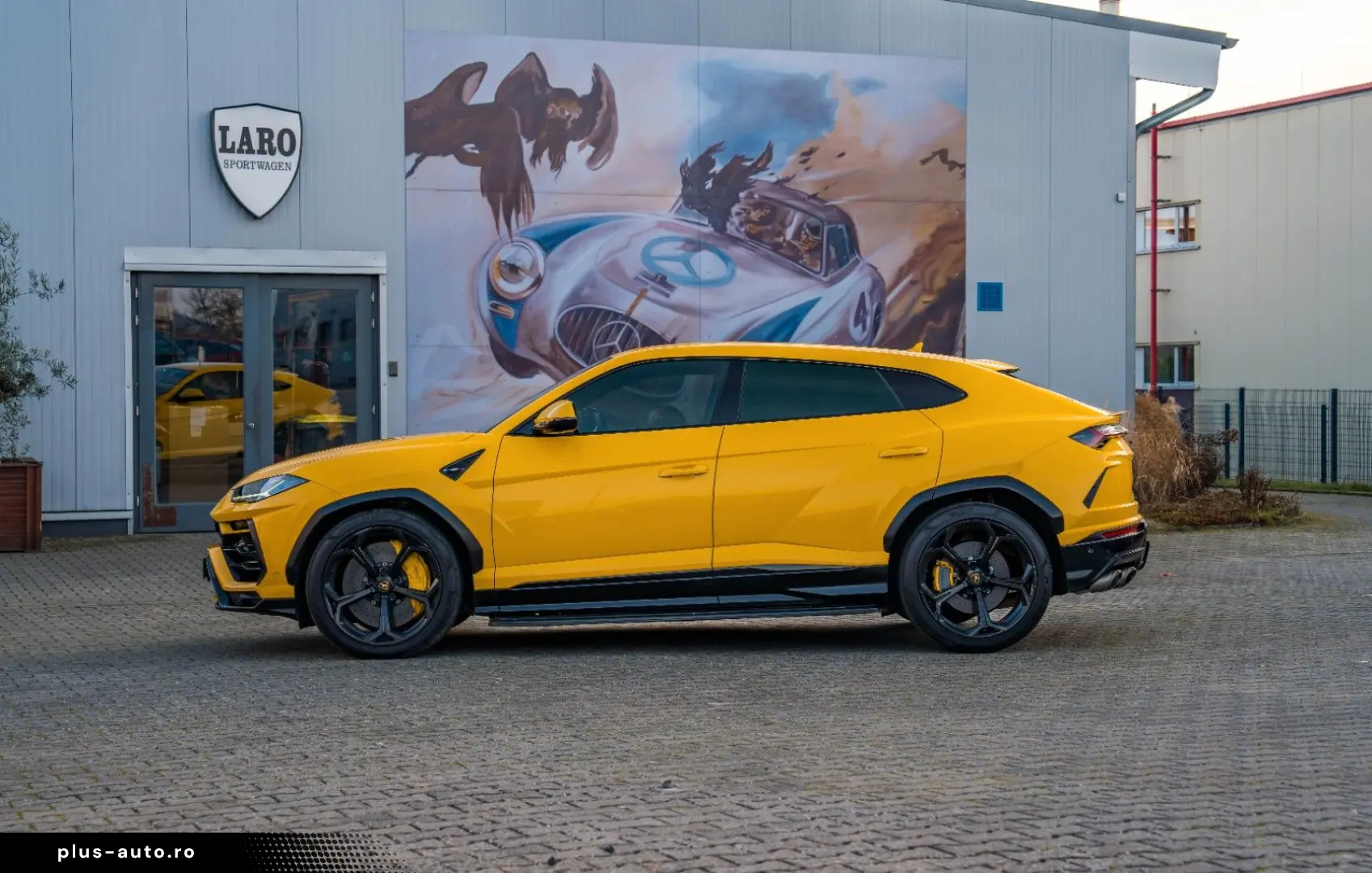 LAMBORGHINI B&O   Akrapovic