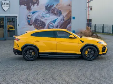 LAMBORGHINI B&O   Akrapovic